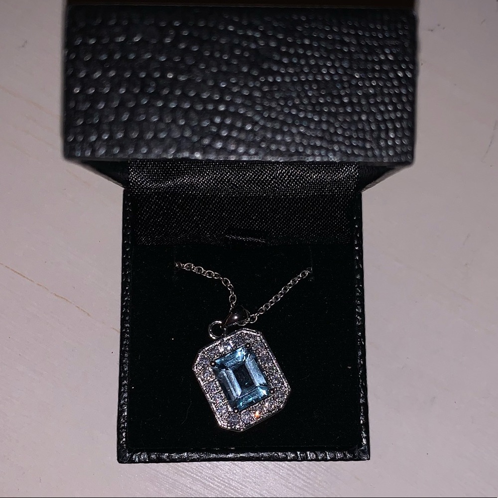 Gold Coast Pendant Necklace